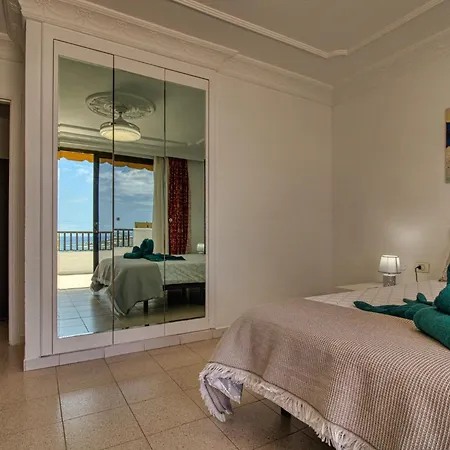 Apartment Luxuspenthouse Garajonay By Interhome *
