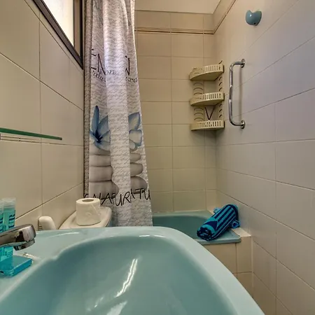 Luxuspenthouse Garajonay By Interhome * أذيخي