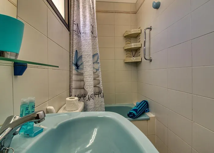 Luxuspenthouse Garajonay By Interhome * Адехе